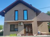 Vanzare casa cu etaj Satu Nou Muntenii de Sus 