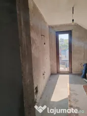 Vanzare casa cu etaj Satu Nou Muntenii de Sus 