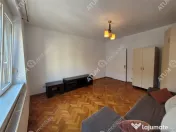 Spatiu birou decomandat cu 2 camere 2 bai balcon parcare Cen 