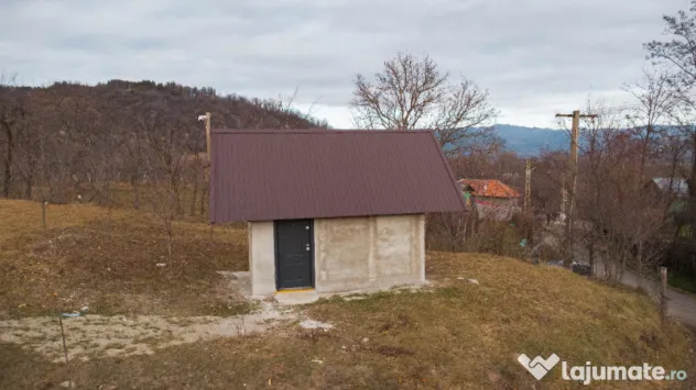 Teren cu suprafața de 5100mp amplasat într-o zonă superbă de munte
