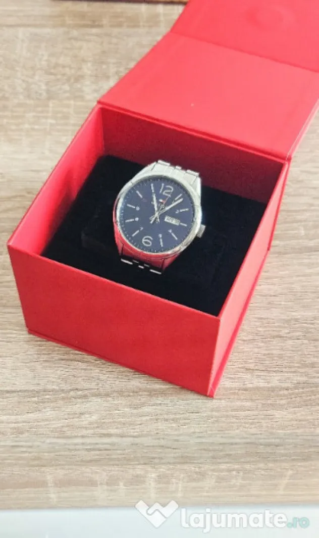 Ceas Tommy Hilfiger bratara ajustabila diametru carcasa 41mm