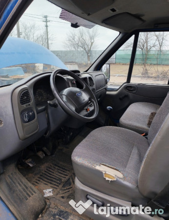 Ford Transit 2.4 TDI 6 locuri Camionetă cabină dublă