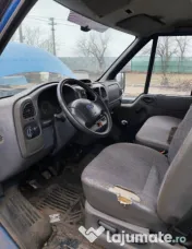Ford Transit 2.4 TDI 6 locuri Camionetă cabină dublă