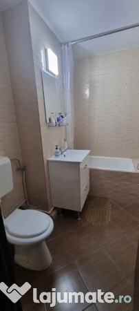 Apartament 4 camere 104 mp, central,bloc complet renovat (PNRR)–2 băi,2 balcoane