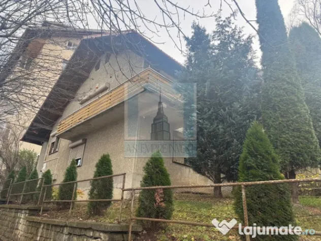 CASA/VILLA Individuală , teren 560 mp, D+P+E+pod-zona Ce...