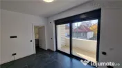 Vila - Bloc modern de 11 camere zona Centrul Civic , Onix 