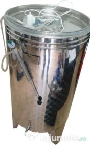 Cisterna/Butoi/Vas/ Recipient Inox Alimentar 1.000l capac flotant 