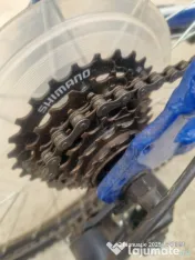 Bicicleta XFACT culoare albastru. 