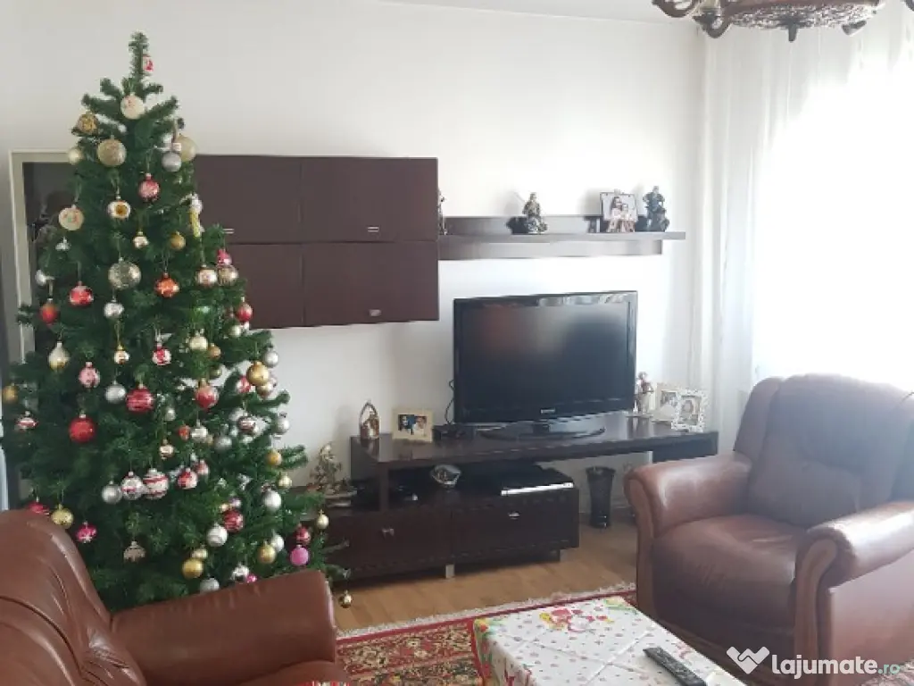 Hortensiei, 3 camere, decom. 