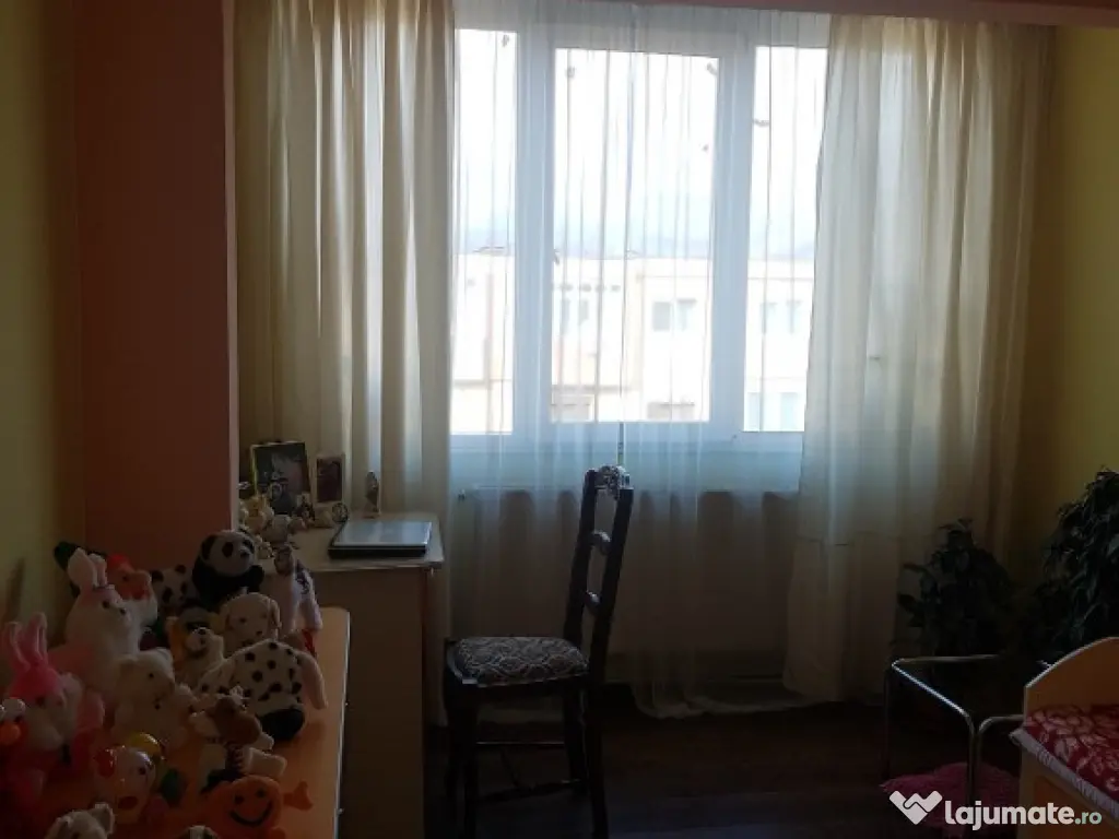 Hortensiei, 3 camere, decom. 