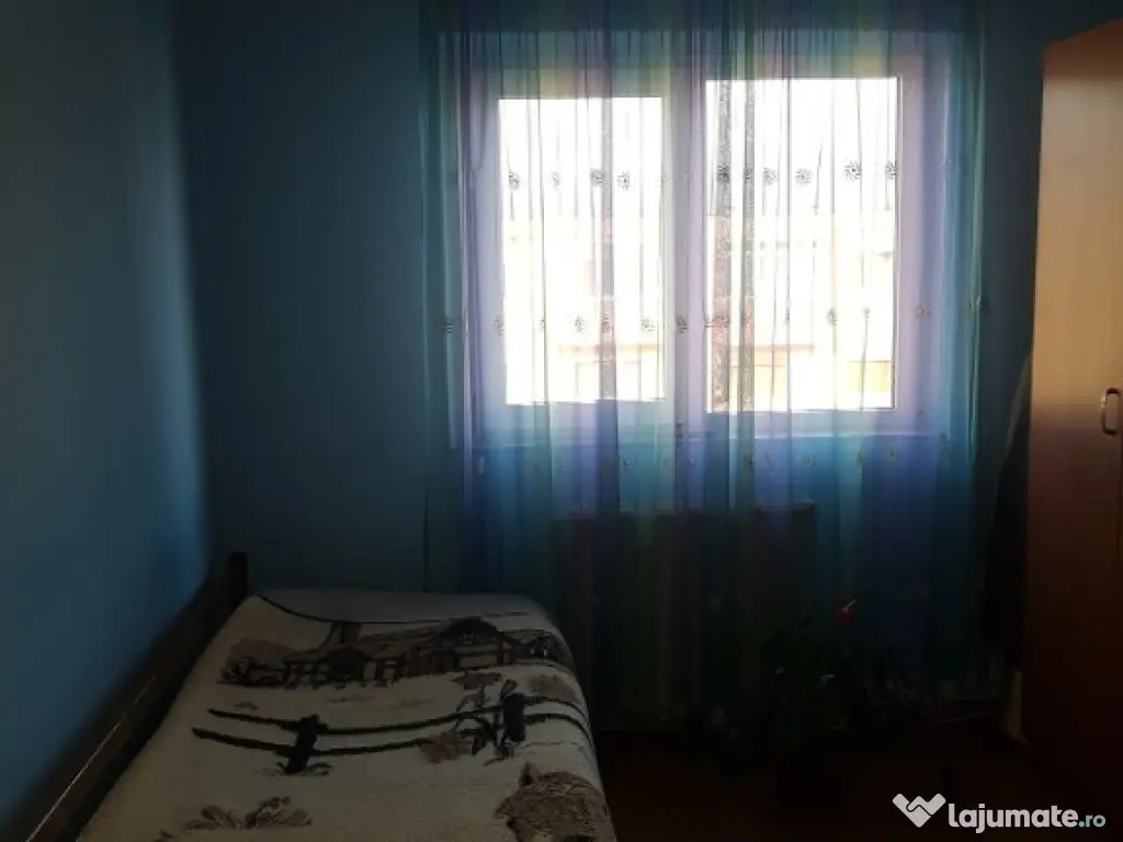 Hortensiei, 3 camere, decom. 