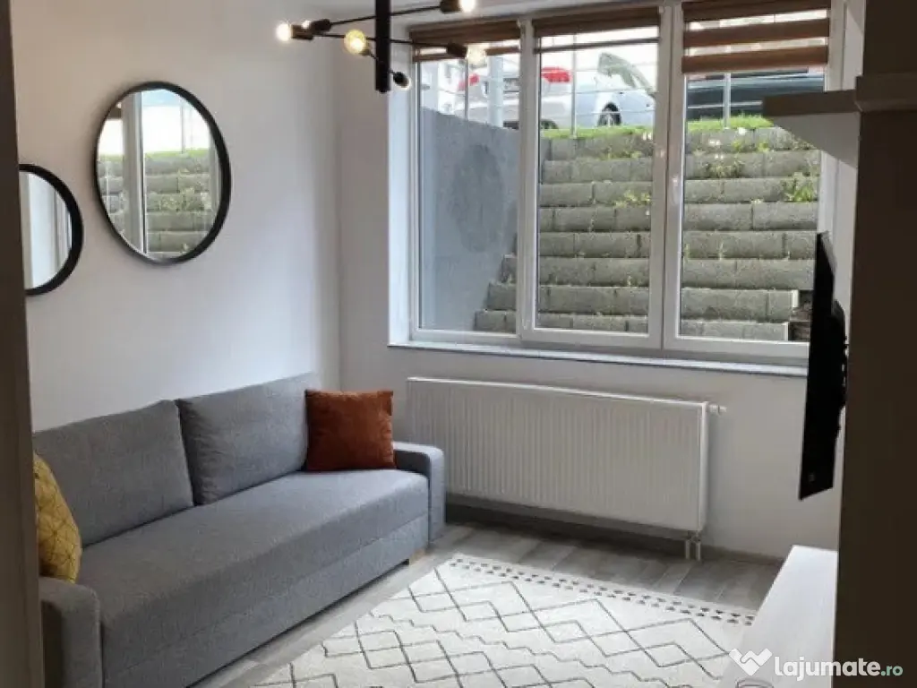 Garsoniera zona Bartolomeu