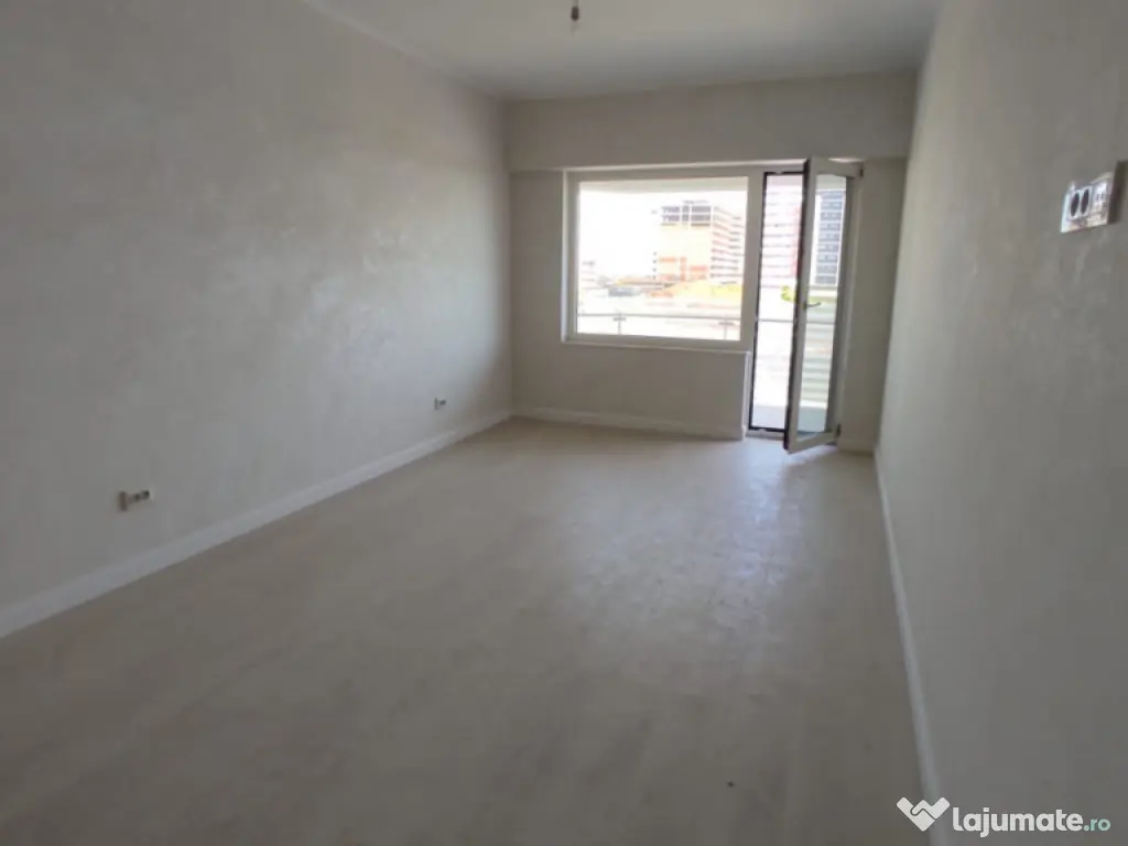 APARTAMENT 2 CAMERE, DECOMANDAT, BLOC NOU, MUTARE IMEDIATA 