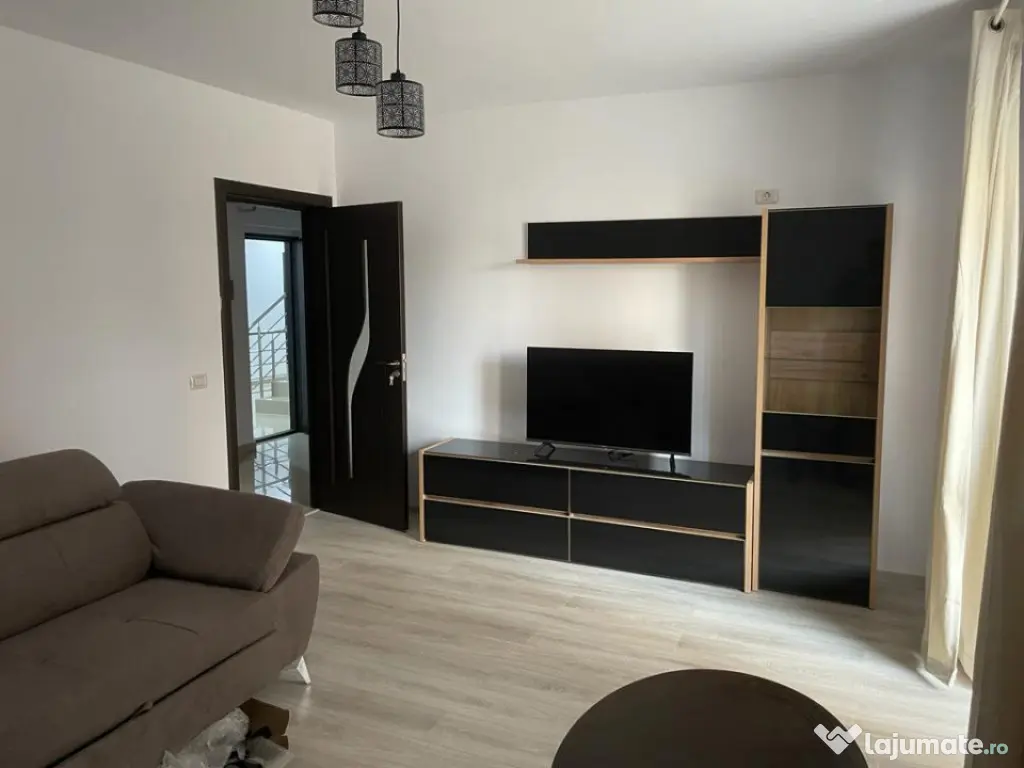 APARTAMENT 2 CAMERE, DECOMANDAT, BLOC NOU, PRIMA CHIRIE, TOT 