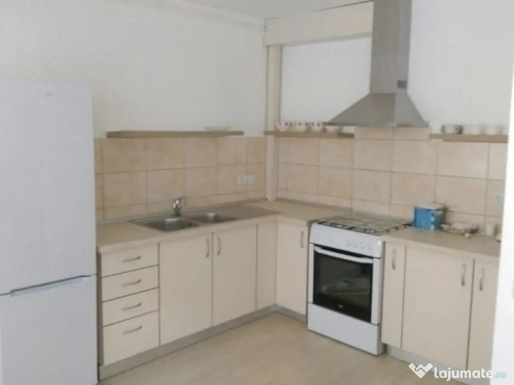 1 camera zona Spitalul Judetean