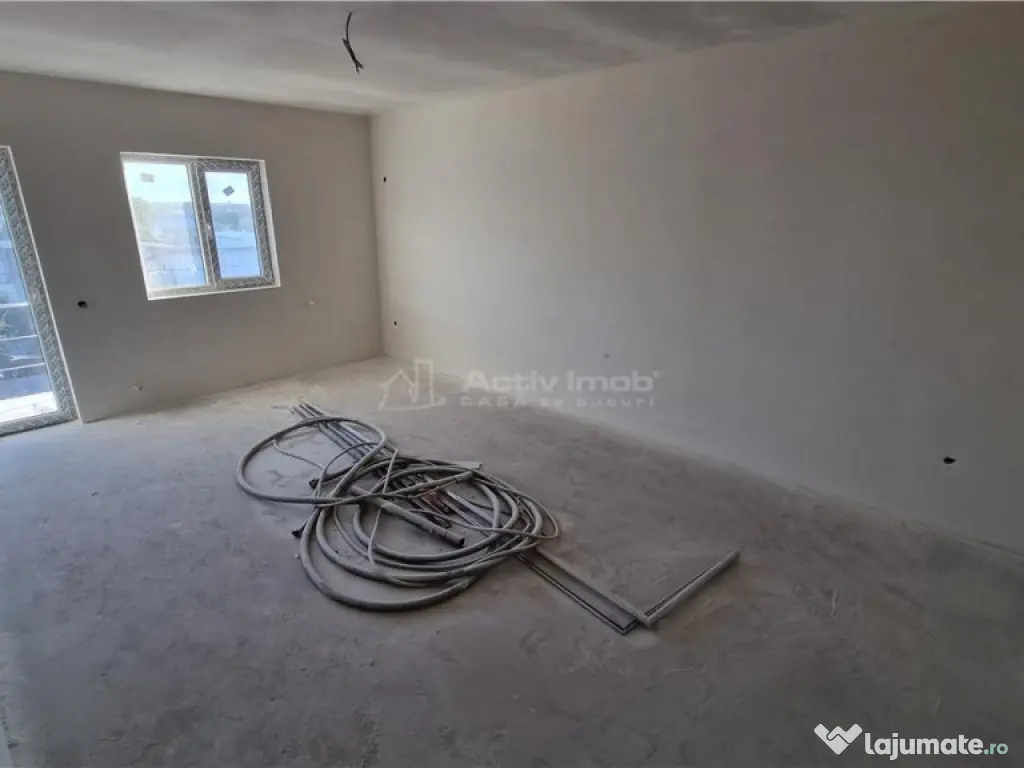 3 camere 90mp Sos Salaj 