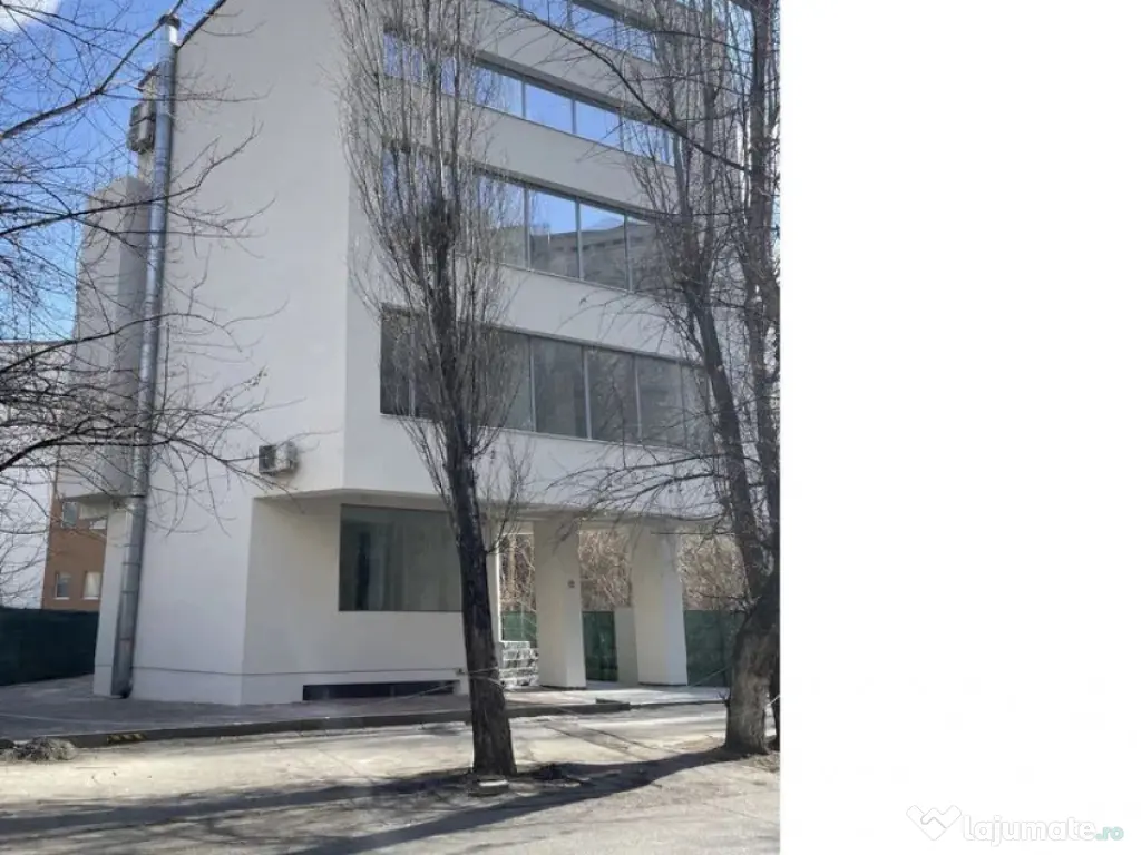 Unirii, S+P+3, suprafata 600 mp 