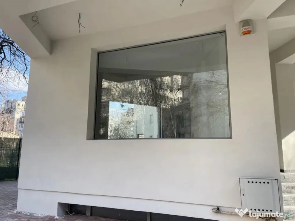 Unirii, S+P+3, suprafata 600 mp 