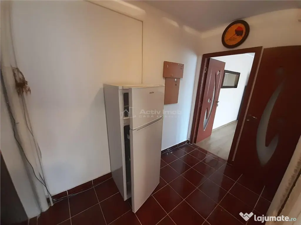 Resita, Chirie 2 cam., Micro III