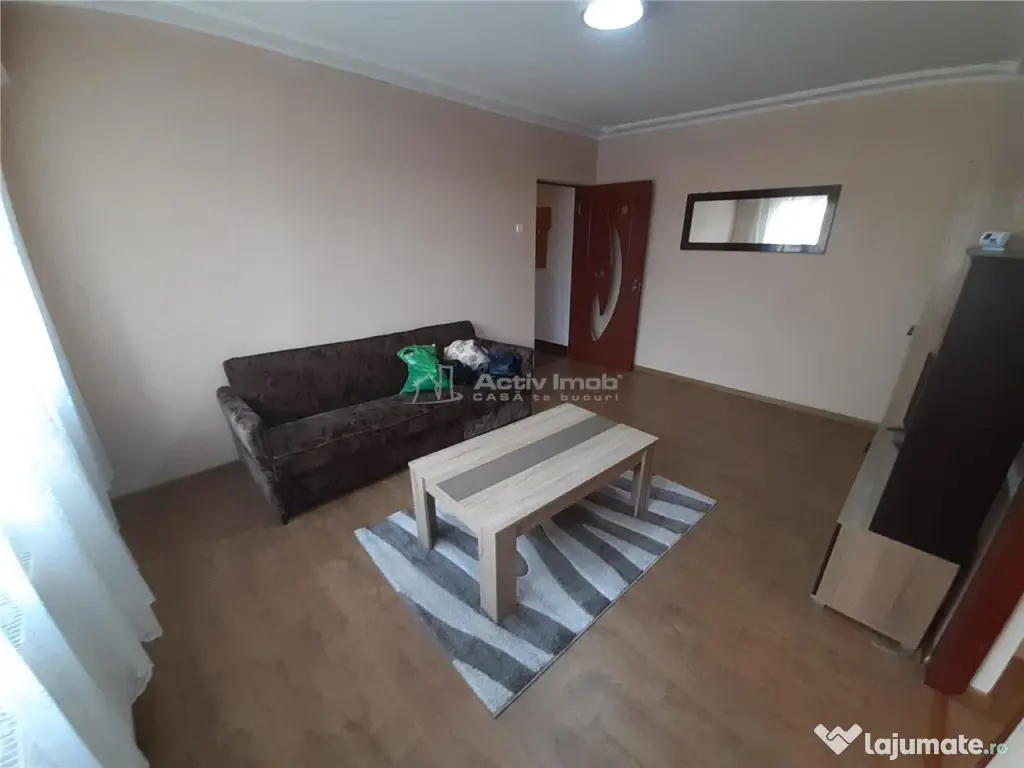 Resita, Chirie 2 cam., Micro III