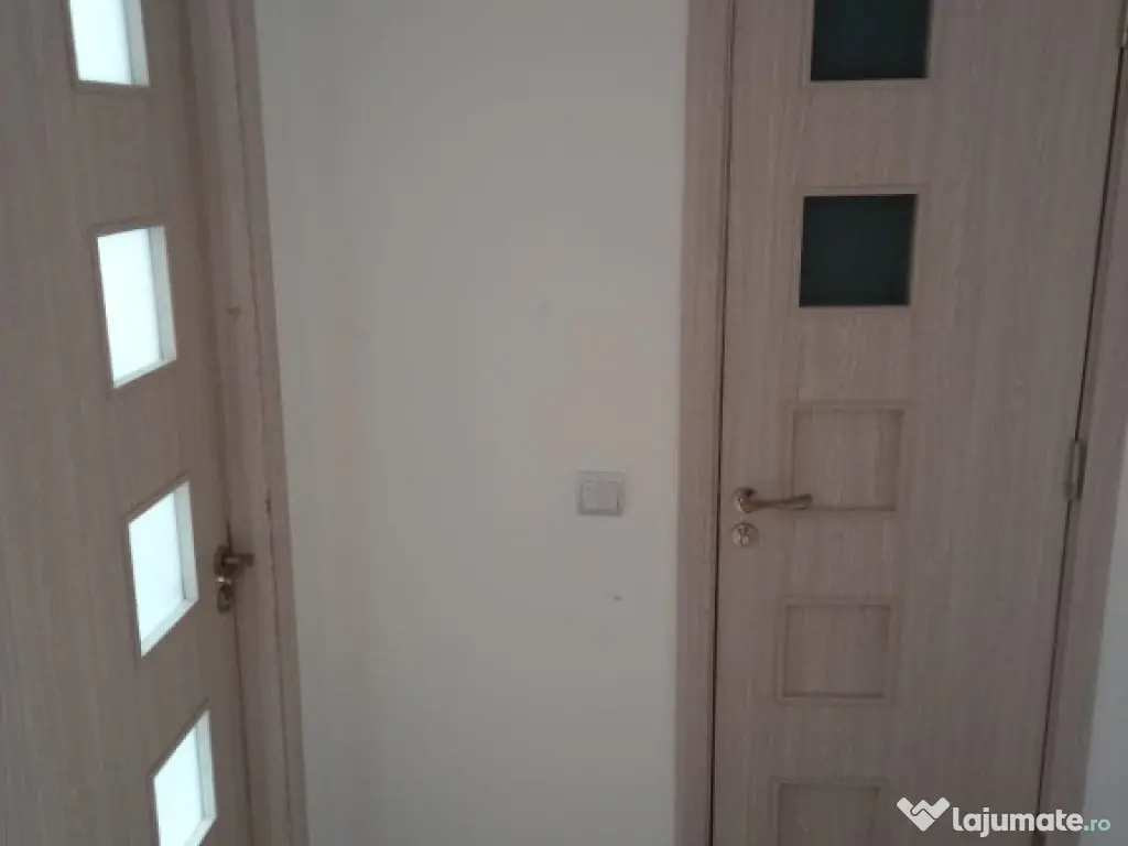 Gara de Nord.Ap.2 cam,TOTUL NOU