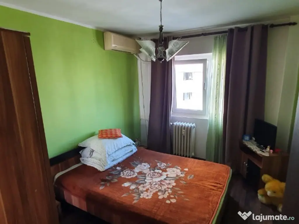 Zona Berceni, Apartament 4 camere, Metrou Aparatori Patriei.