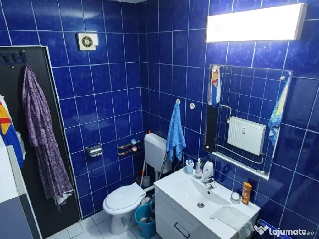 Zona Berceni, Apartament 4 camere, Metrou Aparatori Patriei.