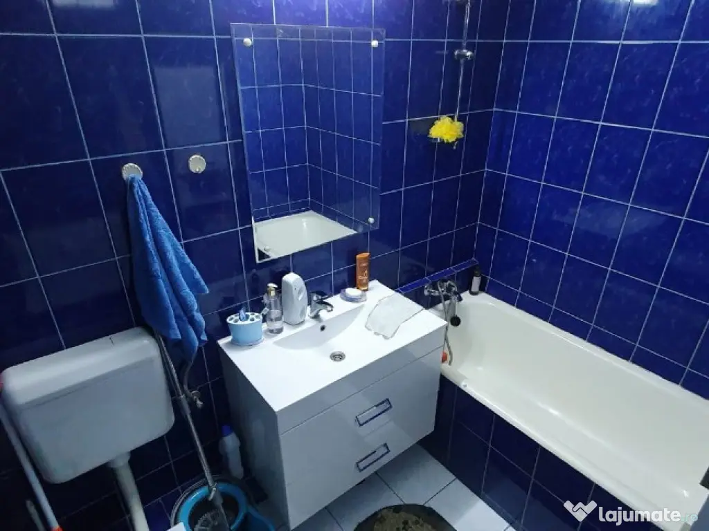 Zona Berceni, Apartament 4 camere, Metrou Aparatori Patriei.