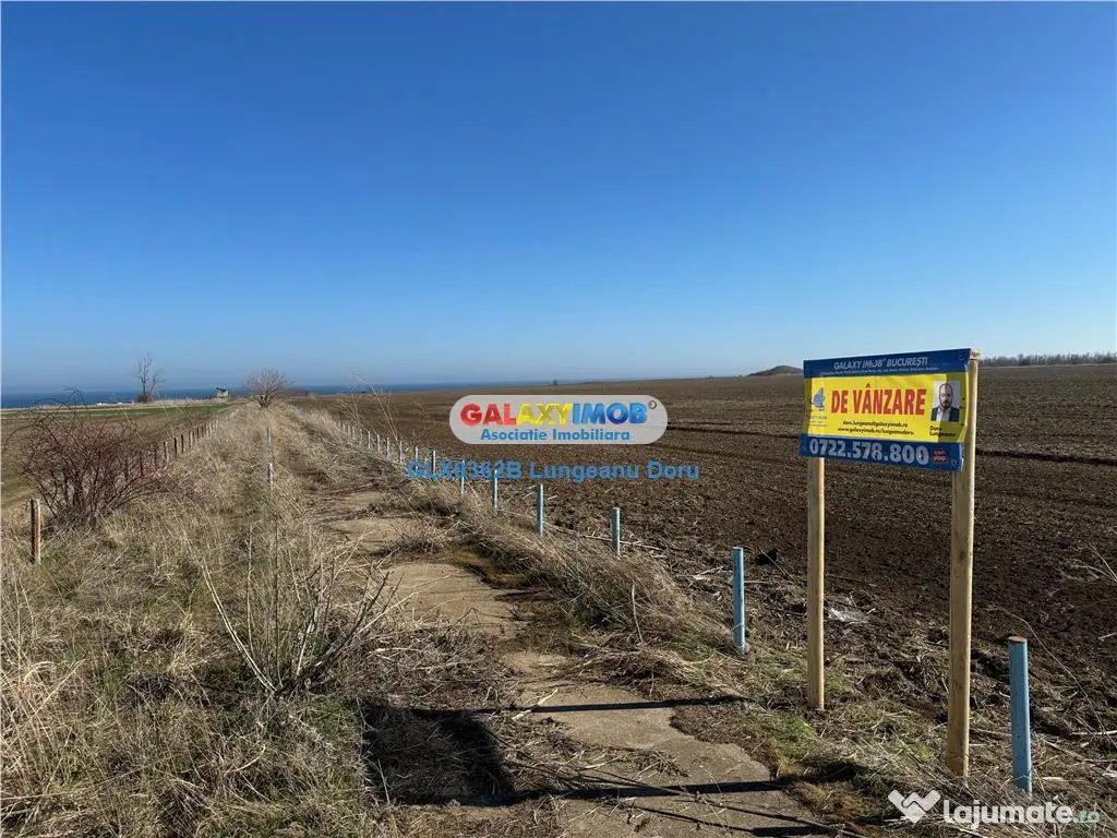 Teren intravilan 47.400 mp, Vama Veche, 200 m de Marea Neagr 