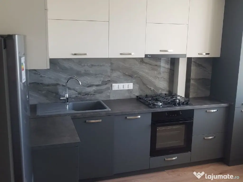 Inchiriez apartament cu 1 camera in zona Dambul Rotund