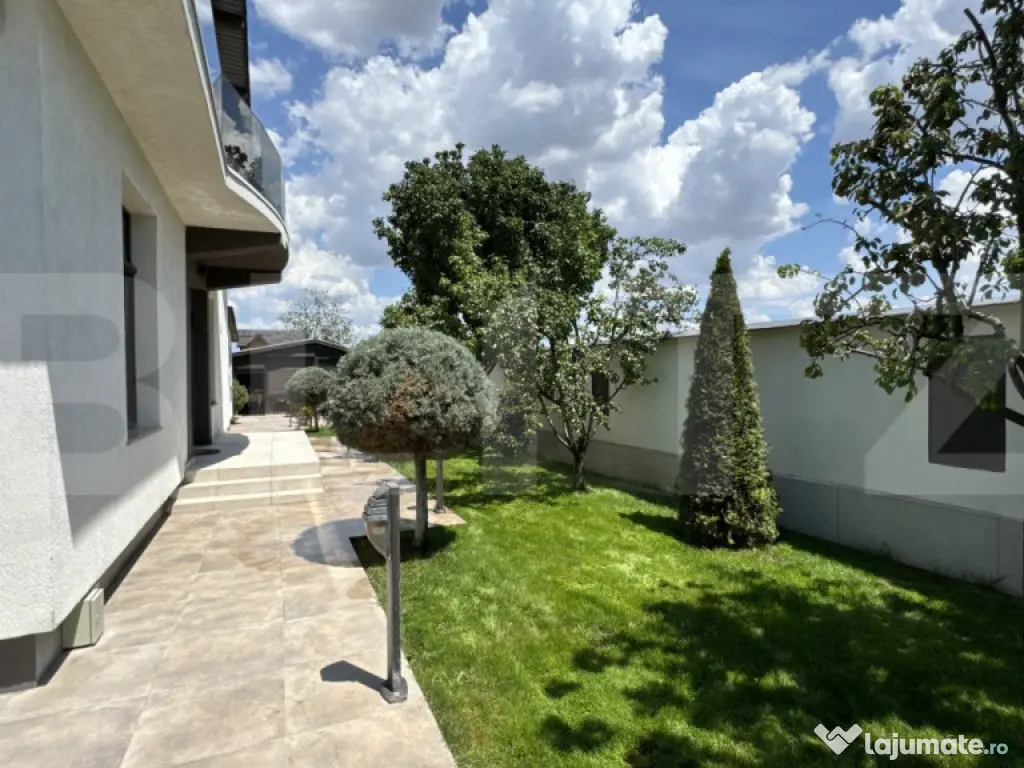 Casă superbă, finisaje premium, 261 mp utili, 720 mp tere