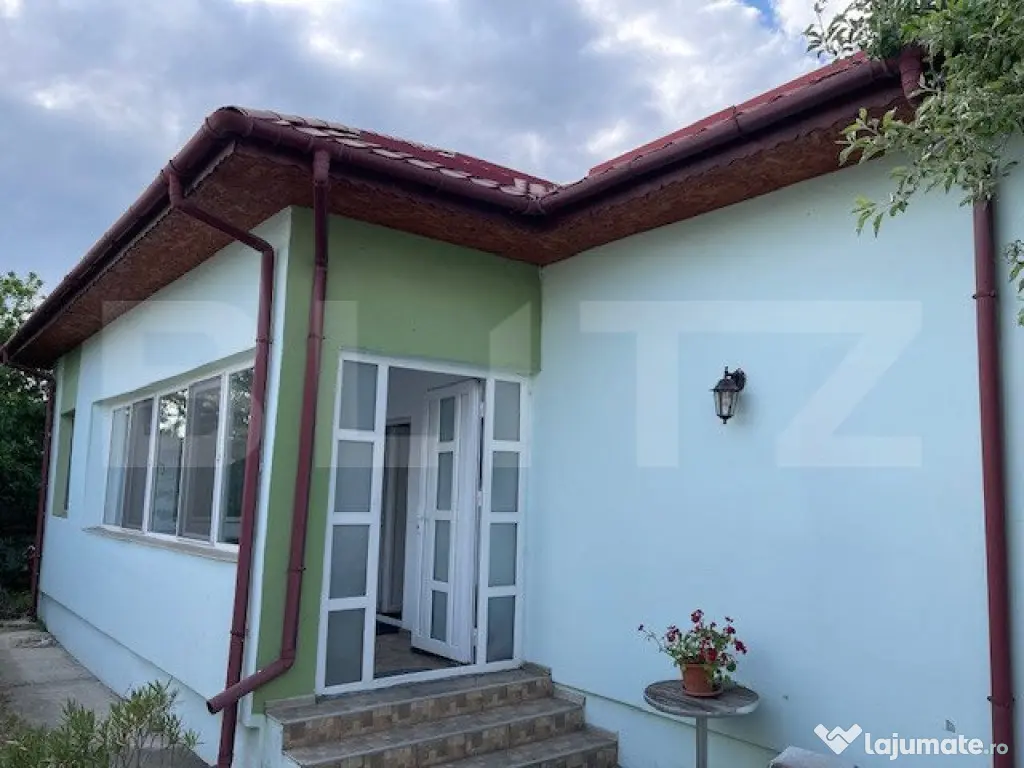 Casă, 3 camere, 92.7 mp utili și 350mp teren, zona Gârle? 