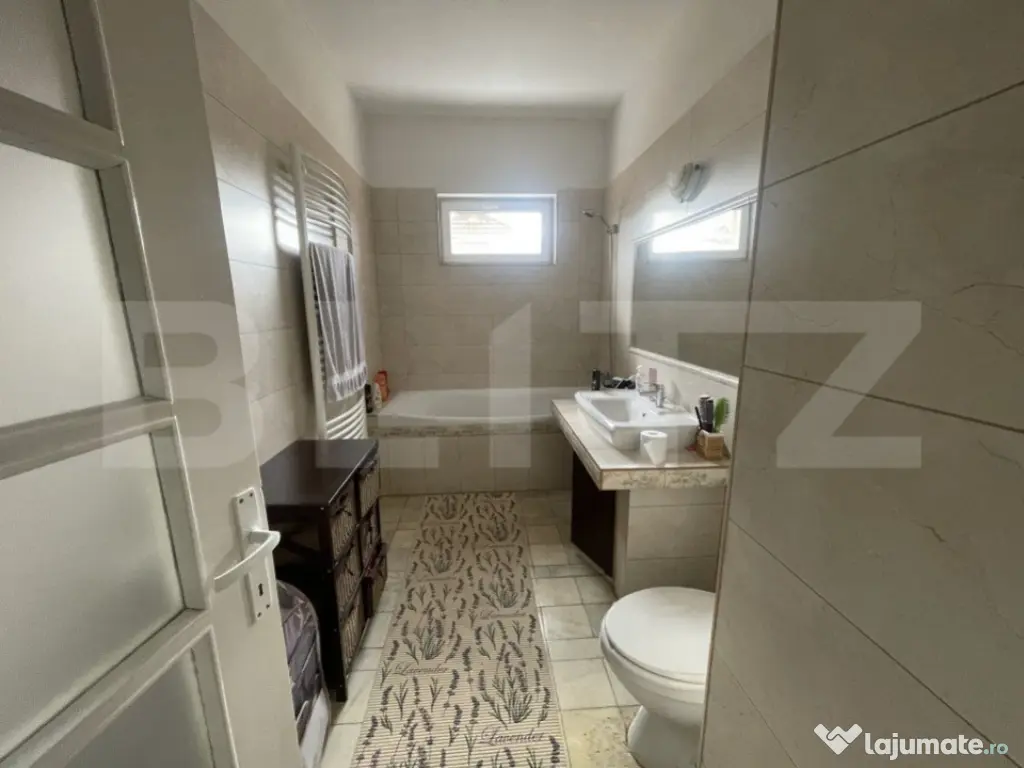 Casa, 211mp, Zona Piata Mica