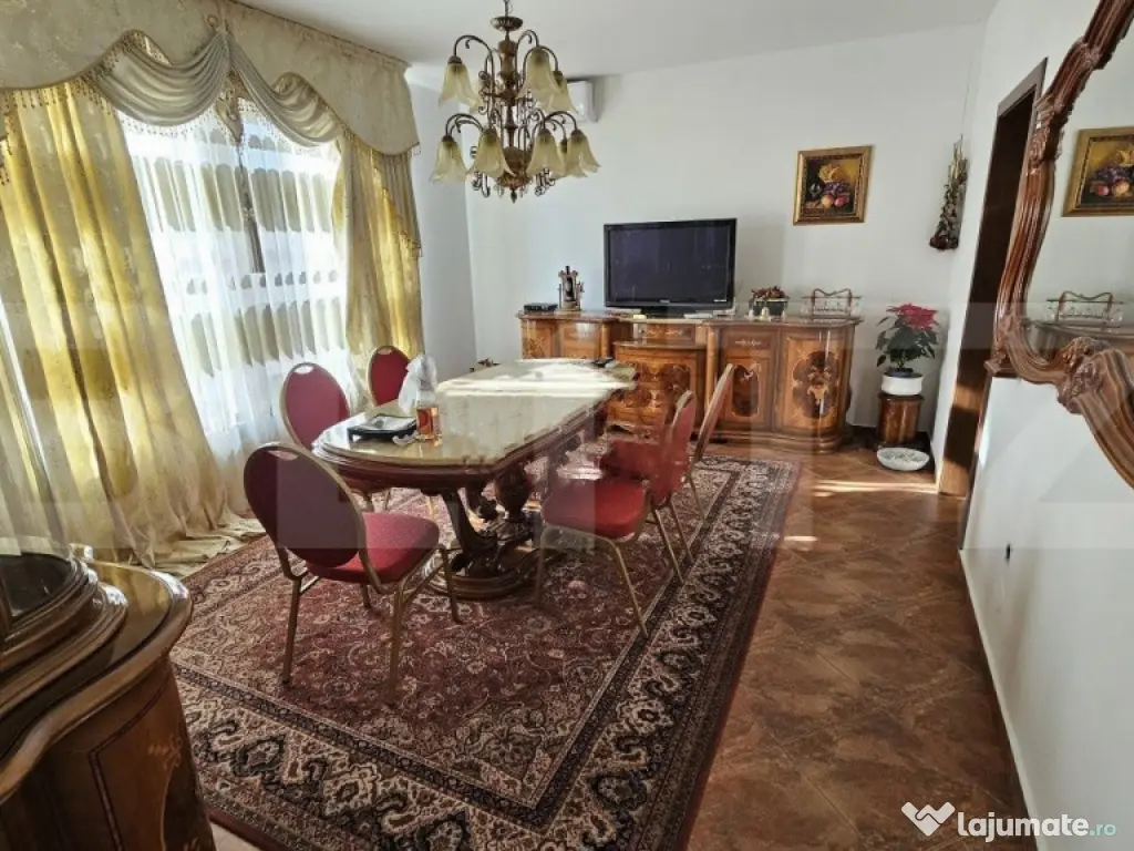 Vila în regim P+1, 380 mp², pretabilă spații de birouri,