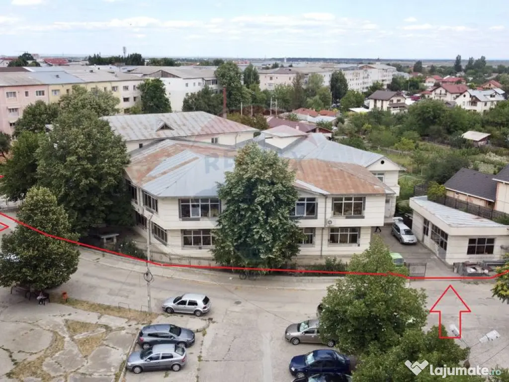 Spațiu Comercial/birour/industrial 