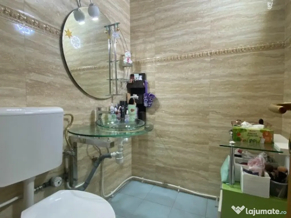 Ap 3 cam, Gavana, langa Spitalul Judetean, 119000 euro 