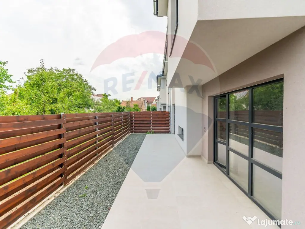 Casa într-un complex nou de 6 case înșiruite, 4 camere... 