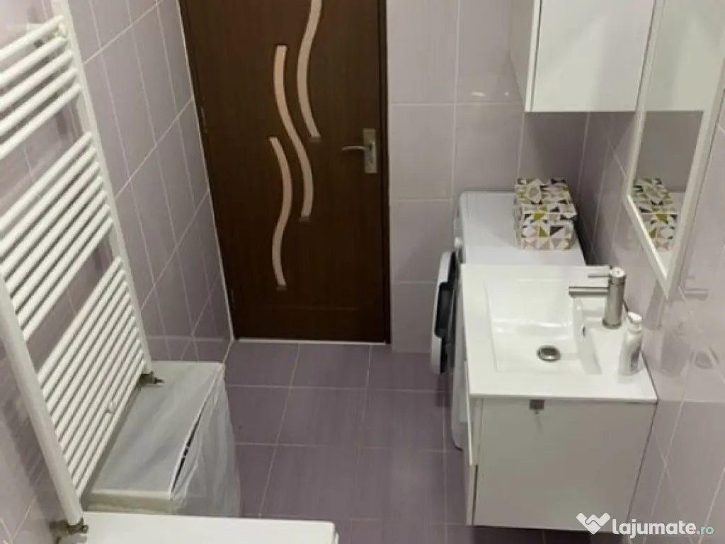 Apartament cu 2 camere zona Bucovina 