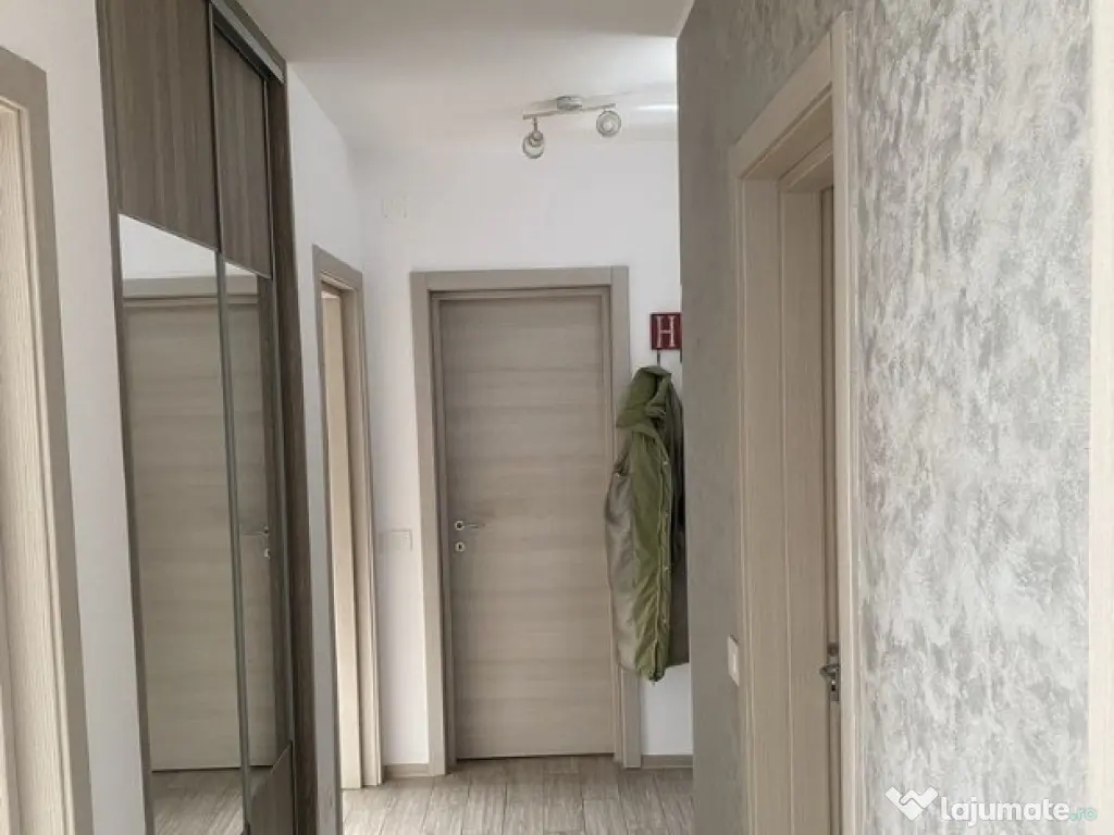 Apartament in zona Dristor/Baba Novac, 3 camere 
