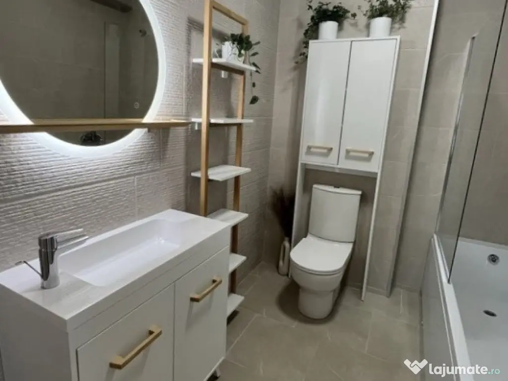 Apartament 2 camere, zona 13 septembrie 