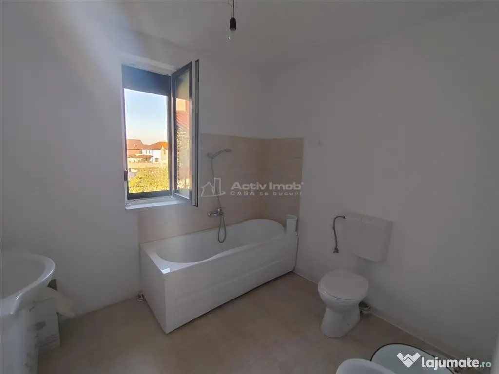 Caransebes, Casa Noua Parter Etaj, Pretabil pentru cabinete 