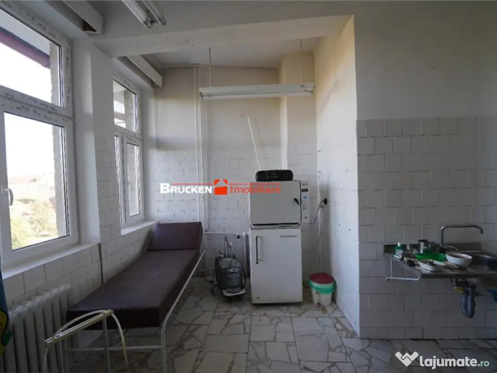 SPATIU MEDICAL DE INCHIRIAT ULTRACENTRAL