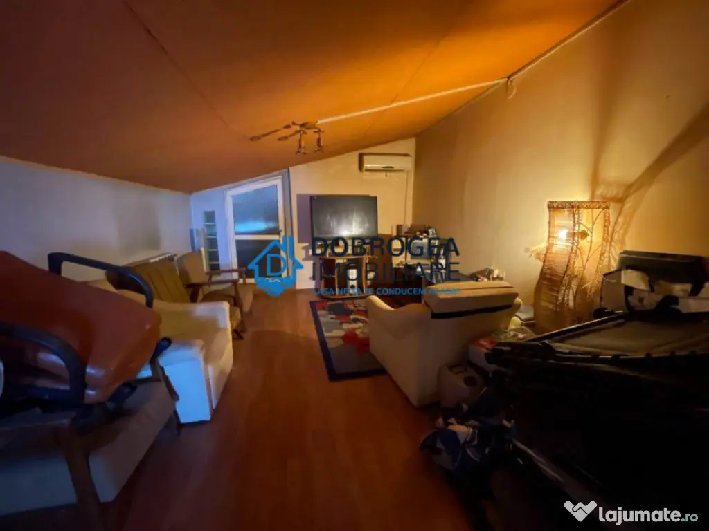 C5- Liceul Pedagogic, 2 camere + mansarda locuibila, central 