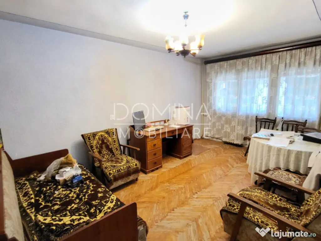 Apartament 3 camere - Targu Jiu, Strada Castanilor 