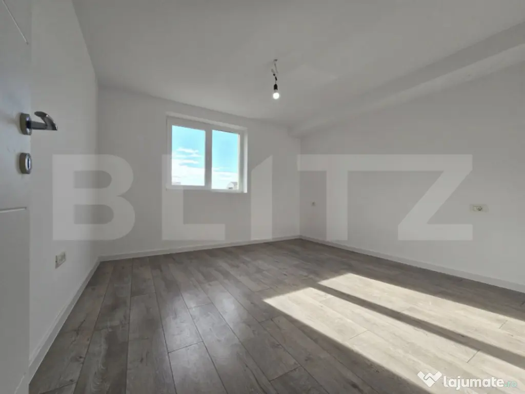 Apartament nou, 3 camere, 71mp, loc parcare, terasa, Toronta 