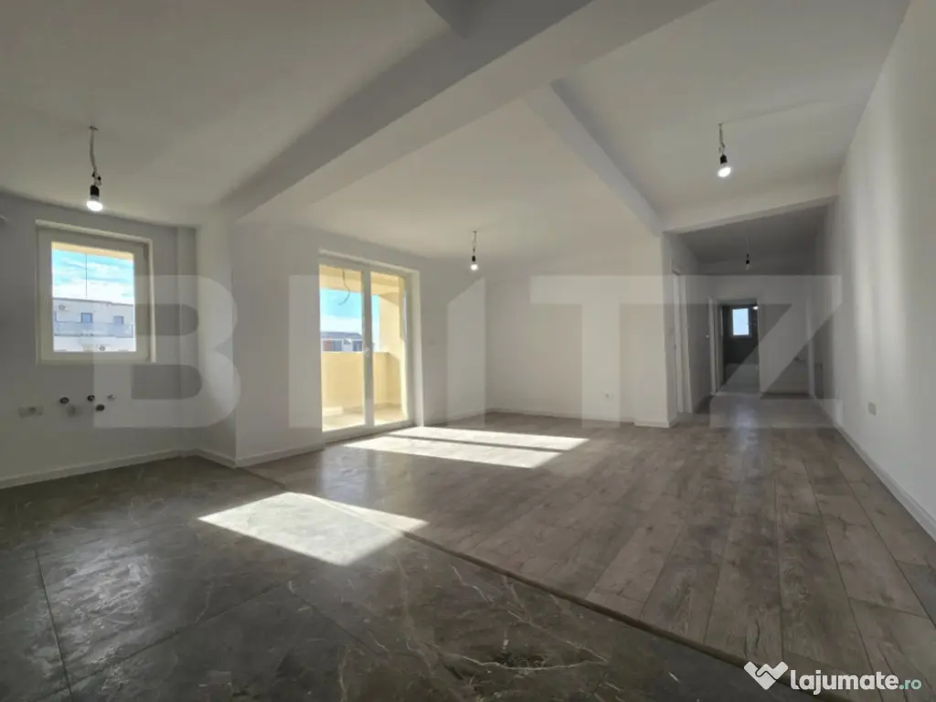 Apartament nou, 3 camere, 71mp, loc parcare, terasa, Toronta