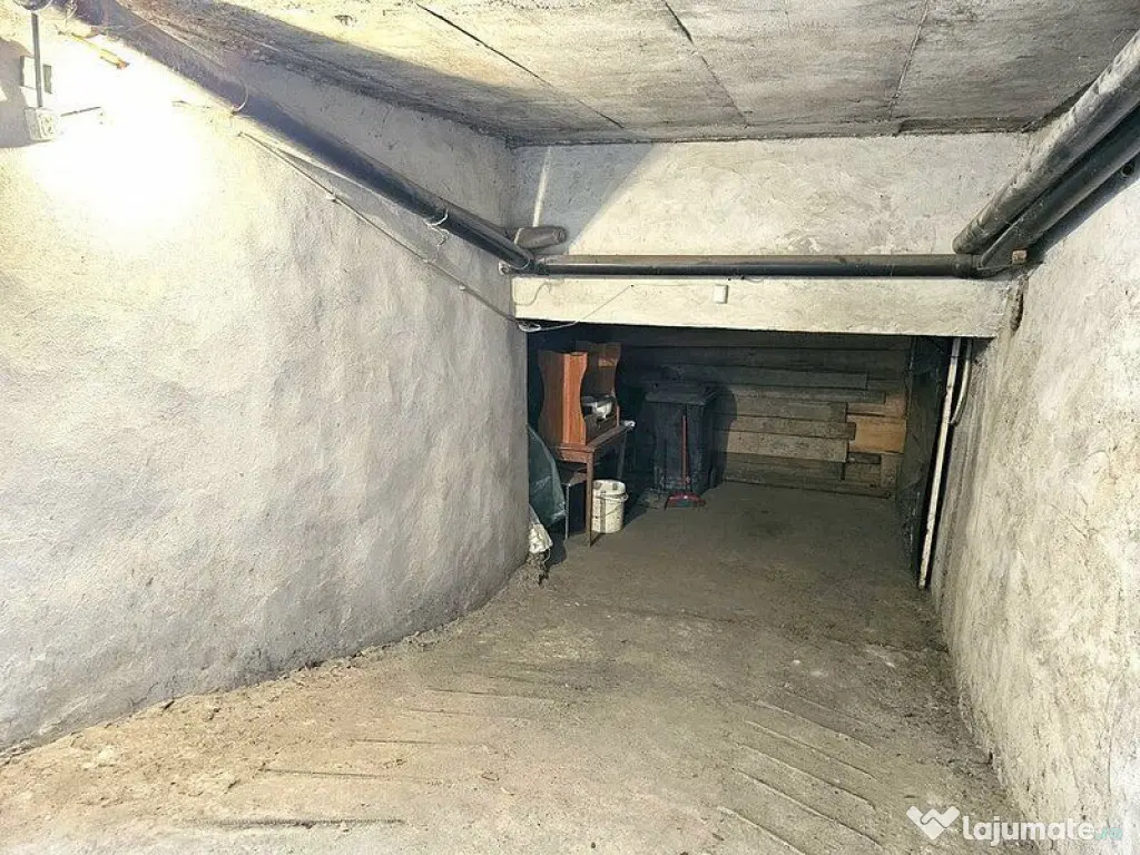 Casa individuala zona centrala - Facultatea de mecanica