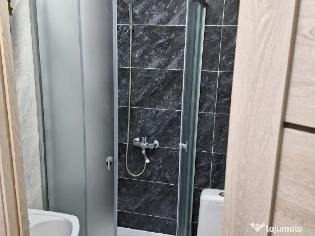 Inchiriez Apartament 1 camera Iris 