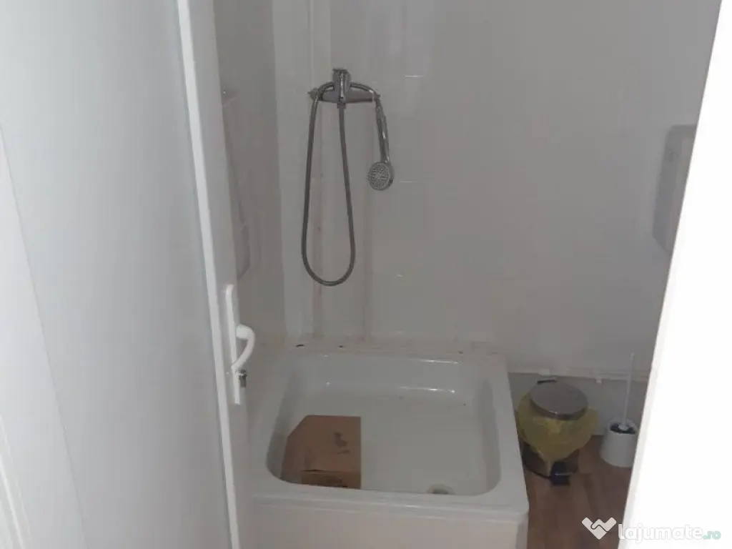 Spatiu comercial stradal - Siderurgistilor, str. Frunzei 