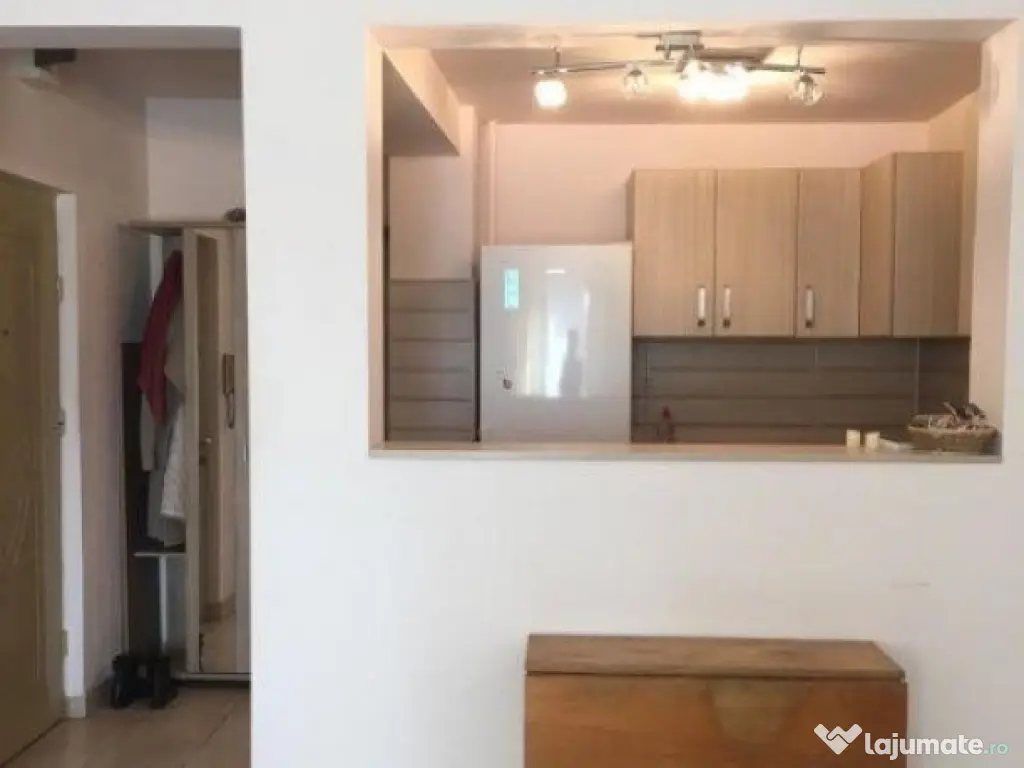 2 camere in zona Militari 